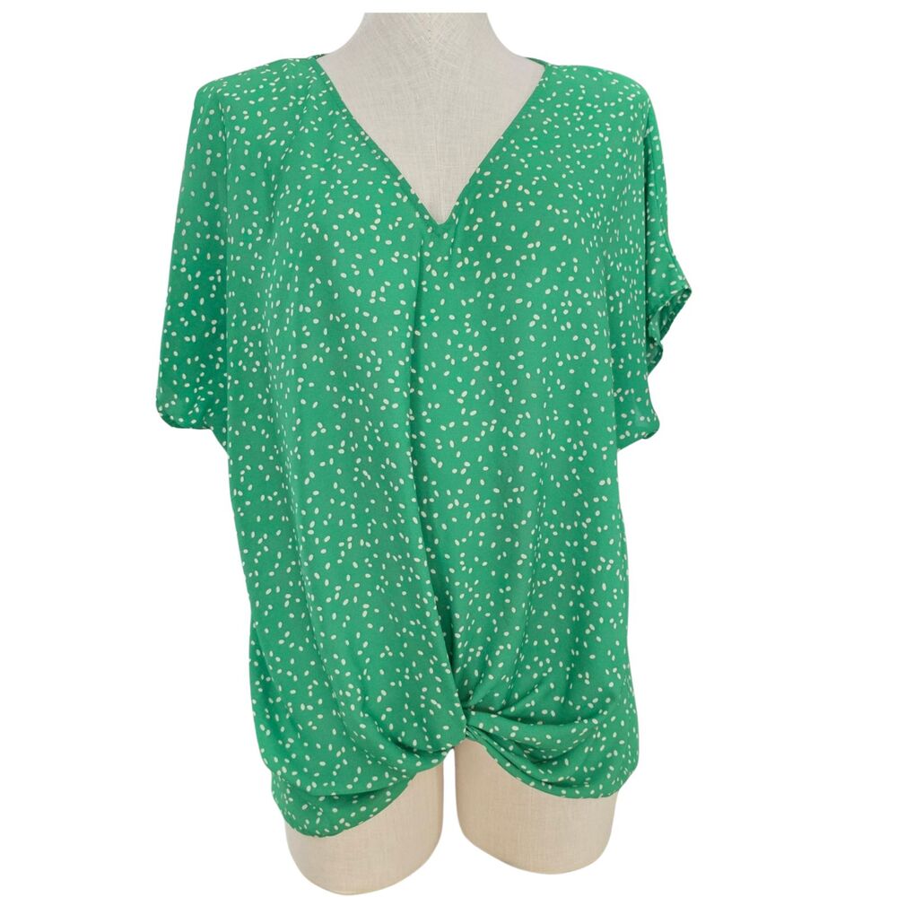 West Kei Boho Green Polka Dot Tie Waist Relaxed Fit Top Blouse Size XL Casual